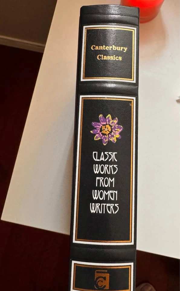 Special Edition Women Writers Classic Book - photo 2
