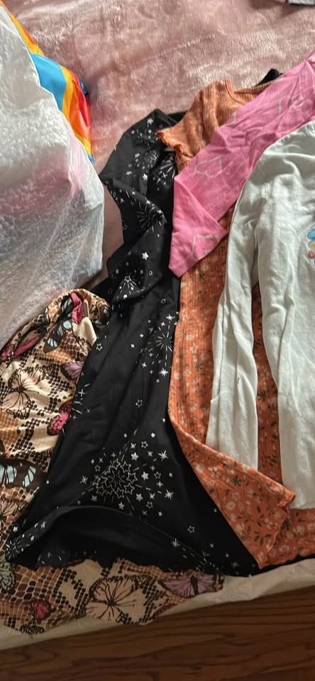 Lot of Girls Clothes (Size 8-10) - photo 4