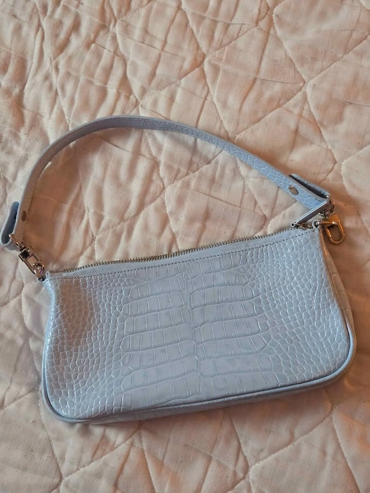 Aespa Come to my Illusion Blue Hobo Bag - photo 2