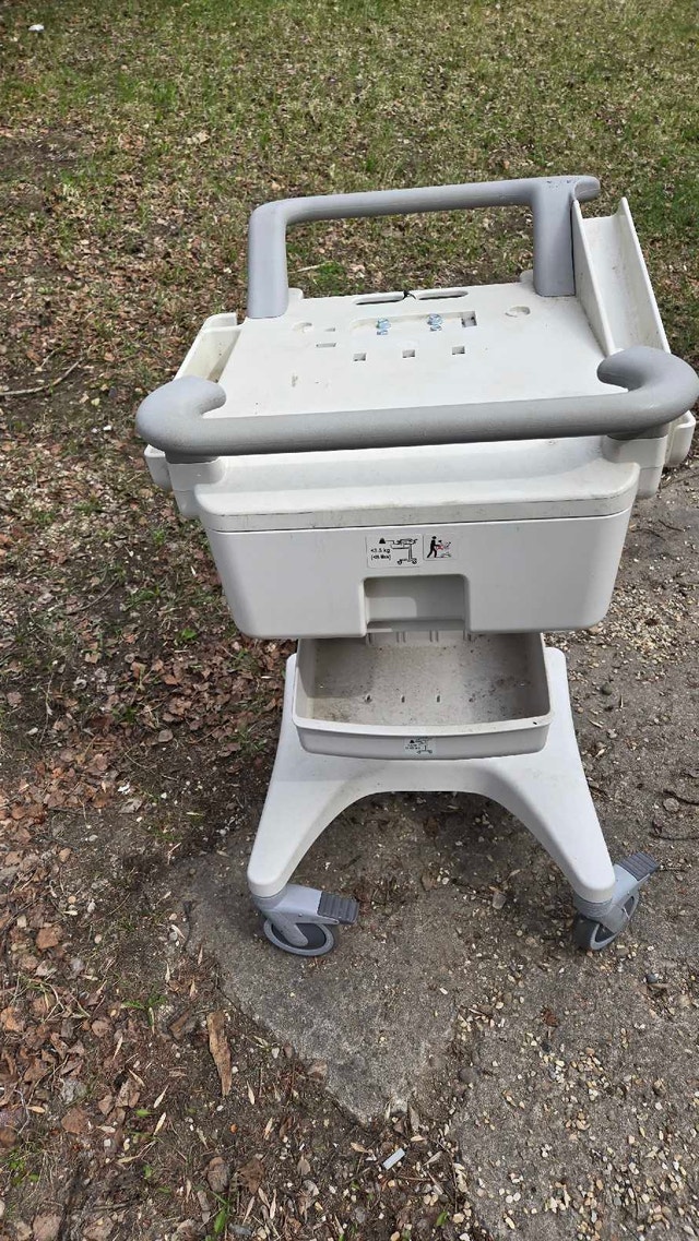 Power Tool Cart 21x24x34 inch ex Medixal - photo 2