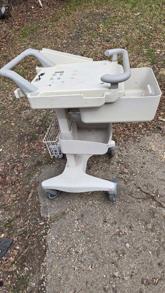 Power Tool Cart 21x24x34 inch ex Medixal - photo 4
