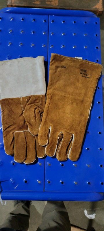 NEW WELDING & LINESMAN Leather xL Gauntlet Gloves by Horizon