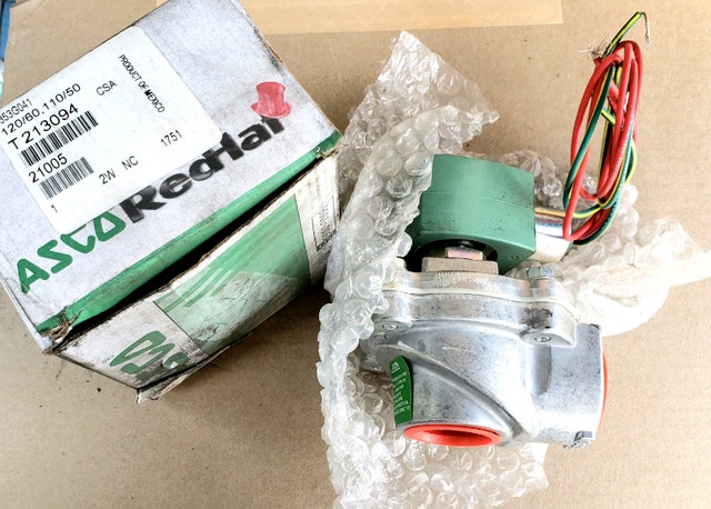 ASCO Red HAT 8353G041 Solenoid Valve 24VDC, 2-Way 1" - photo 2