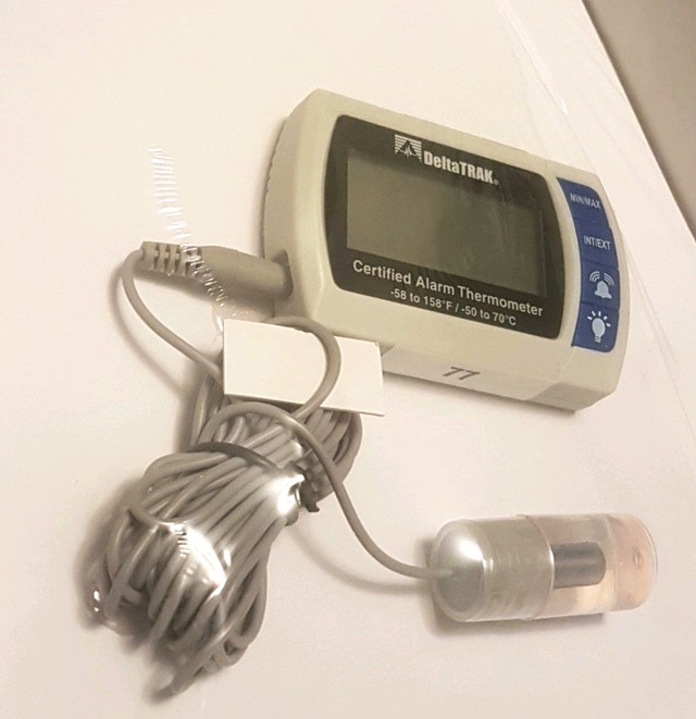 DeltaTrak 12215 Certified Alarm Thermometer for lab remote use