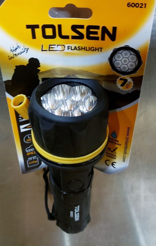 New LED Flashlight uses 2 D cell batteries Tolsen 60020