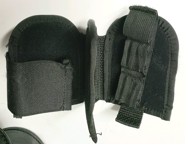 4x Leather Handcuff Ammo Belt Pouch US made black - photo 5