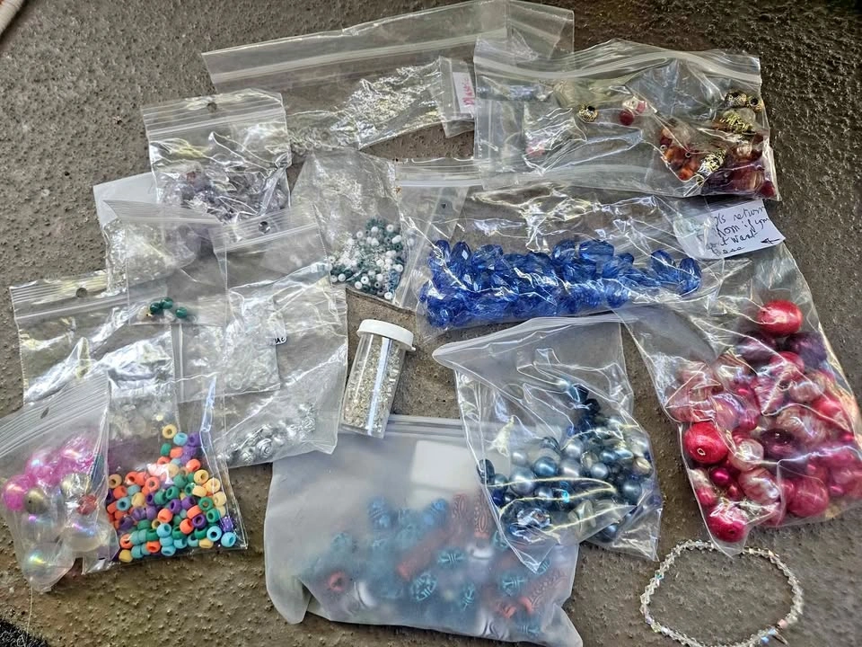 Loose beads lot