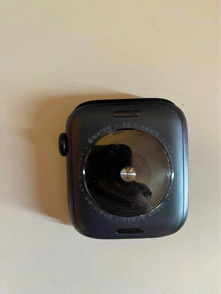 Apple Watch SE 2nd gen 44mm