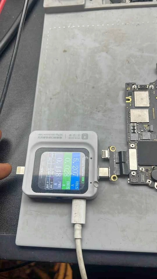 Laptop MacBook iPad PS5 motherboard LCD charging port repair