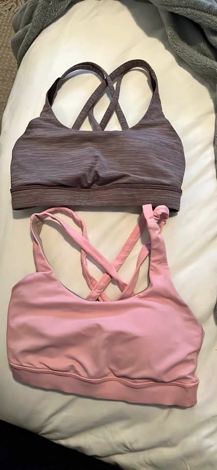 Lululemon sport bra size 2