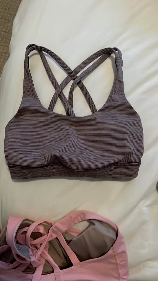 Lululemon sport bra size 2 - photo 2