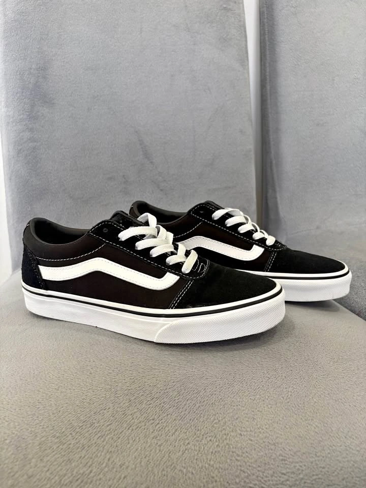 Vans Old Skool Sneakers Women’s Size 8