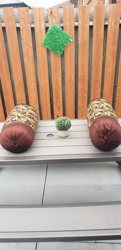 Set of 2 Brown Cylinder Round Pillows - photo 2