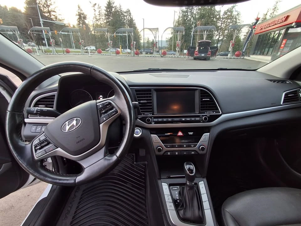 2018 Hyundai Elantra Limited - photo 5