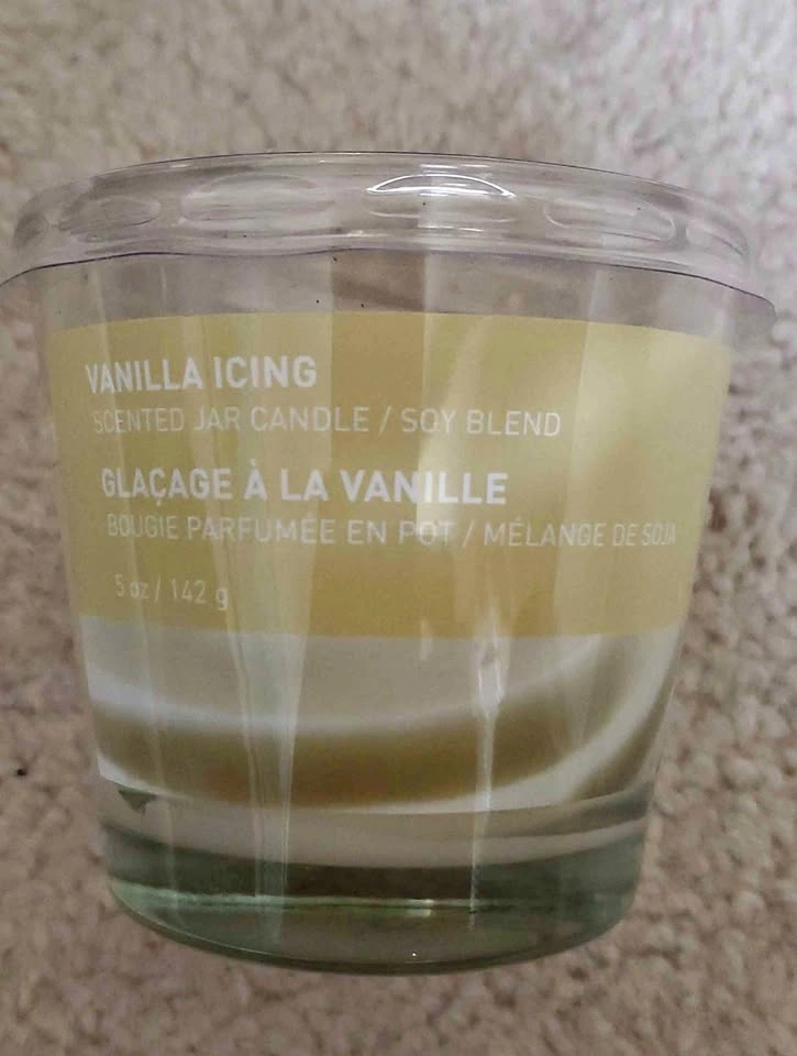 Vanilla Icing Scented Jar Candle
