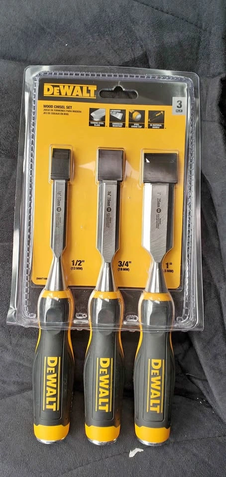 DEWALT Wood Chisel Set Brand New