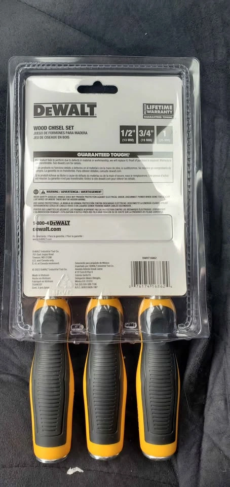 DEWALT Wood Chisel Set Brand New - photo 2