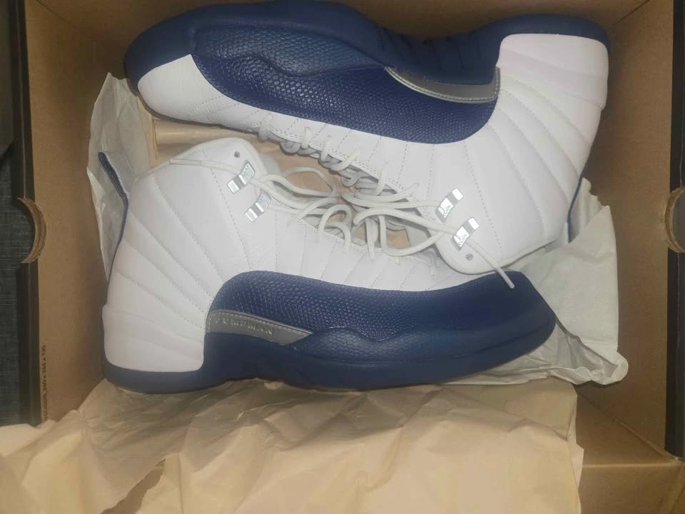 Jordan 12 "French Blue" Size 12 - photo 3