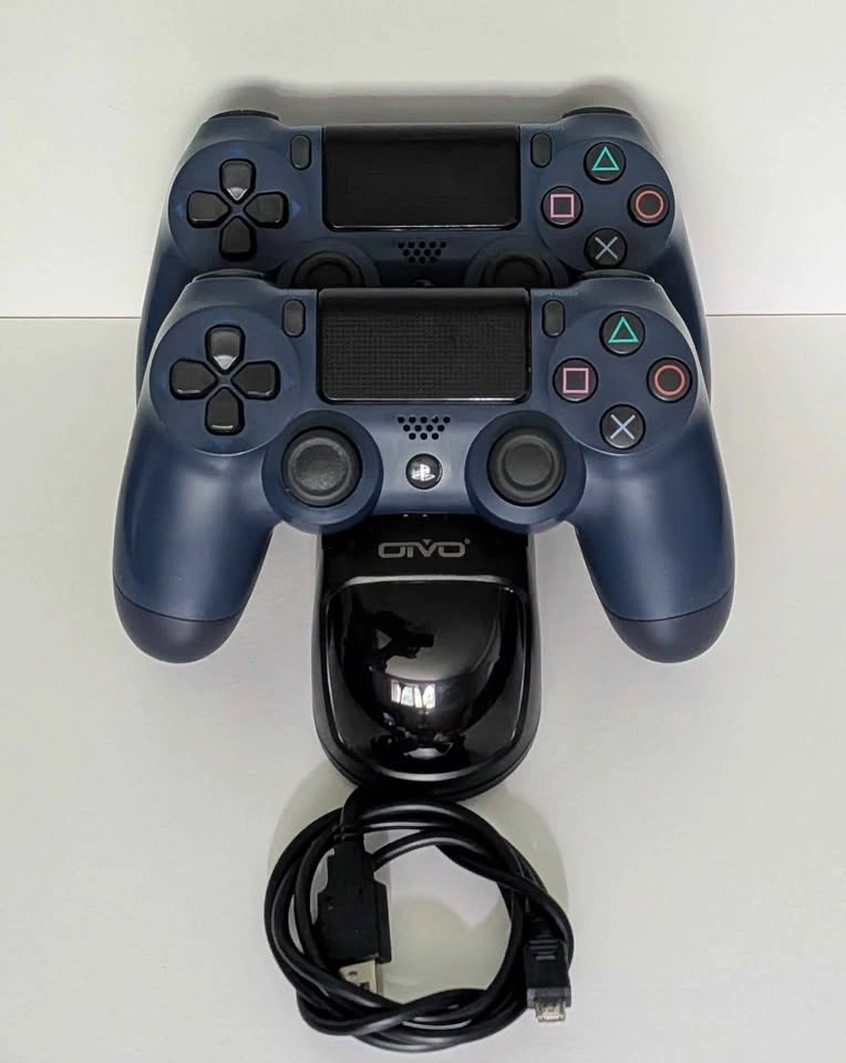 Fully Equipped 1TB PS4 Pro w/ Everything You Need - $270 - photo 2
