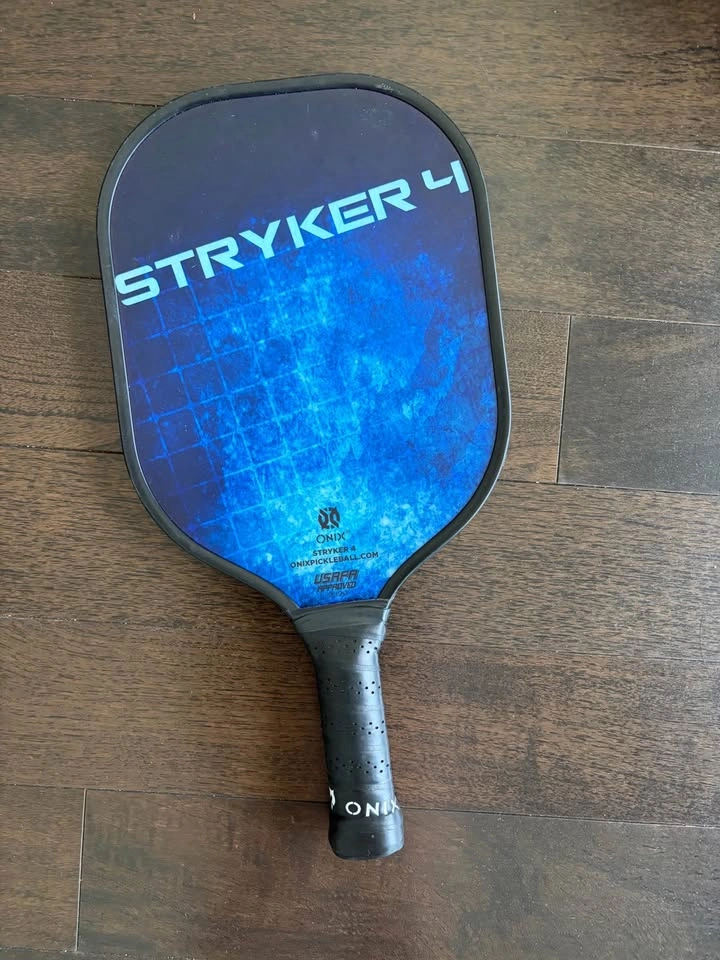 Onix Stryker 4 Pickleball Paddle and Onix Pure 2 Balls - photo 2