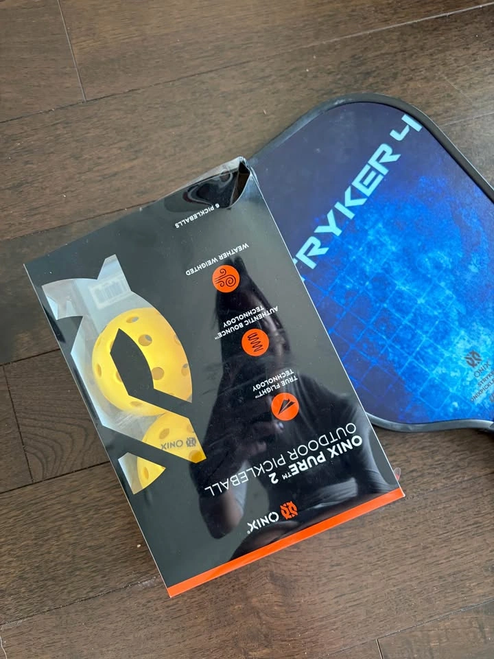 Onix Stryker 4 Pickleball Paddle and Onix Pure 2 Balls - photo 4