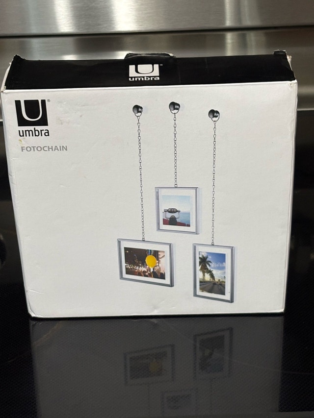 Umbra Fotochain Hanging Photo Display Set of 3 - photo 3