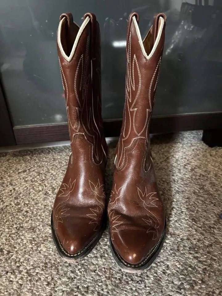 Boulet Women’s Cowboy Boots - photo 2