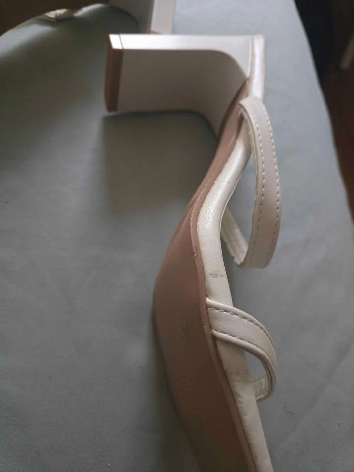 New White Dress Sandals/ Sz 10 - photo 3
