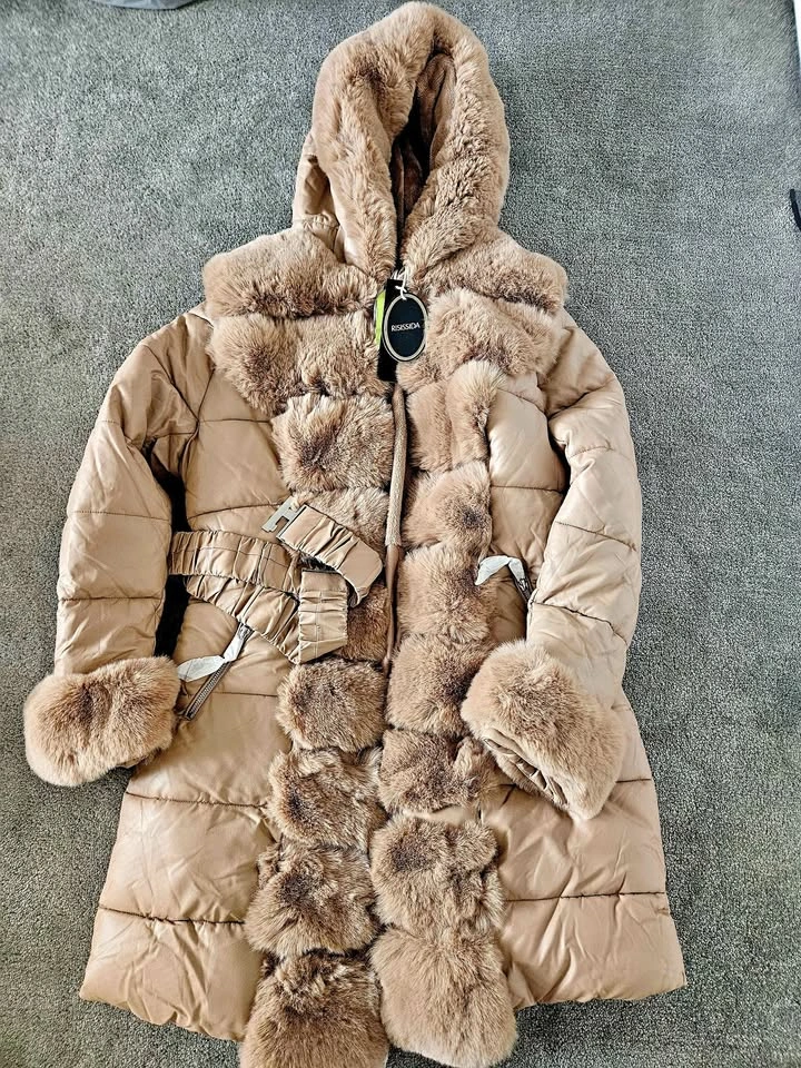 Winter Puffer Leather Coat with Fur Trim hooded - BNWT