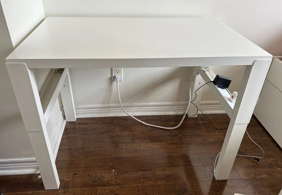 IKEA PÅHL Desk - photo 3