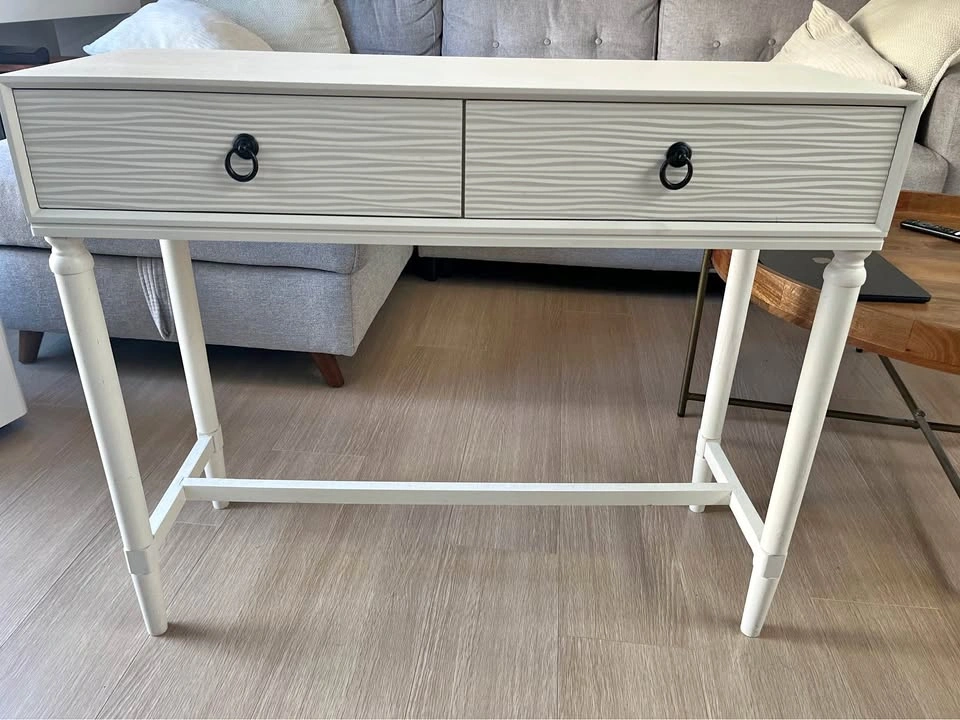 White Console