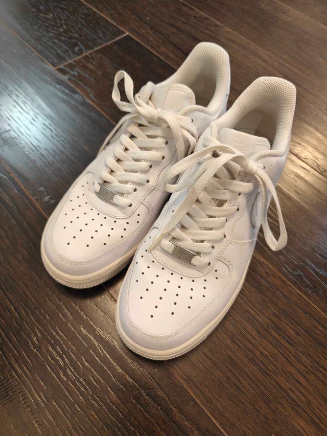 Nike Air Force 1 Sneakers (LIKE NEW) - photo 2