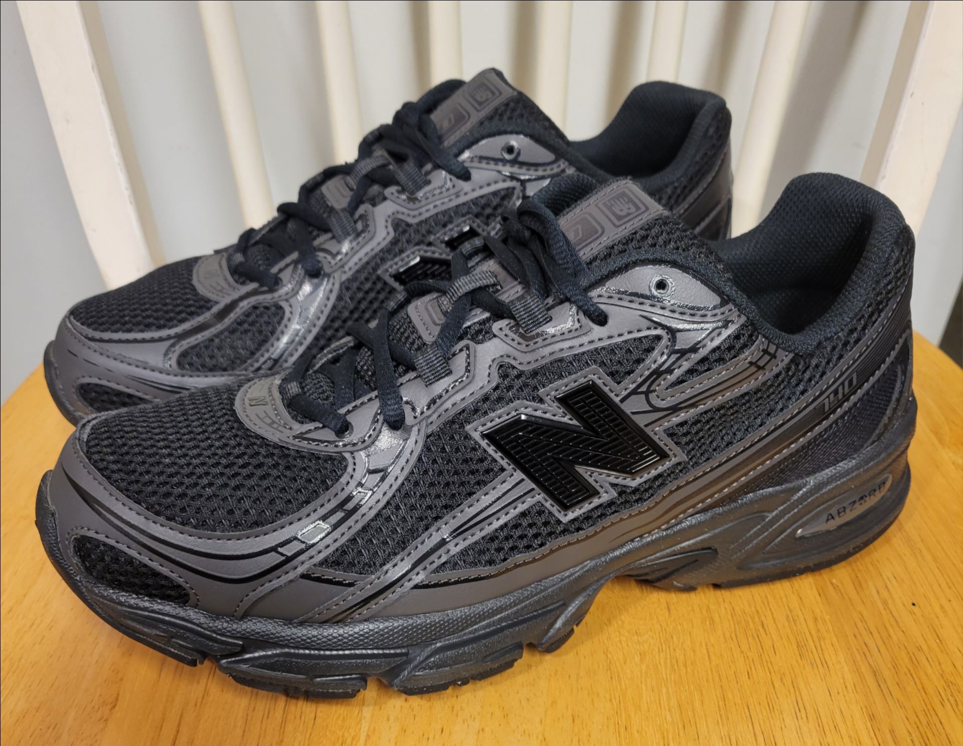 New Balance 740 Triple Black Men's Shoe Sneakers U740BO2 Size 10 - photo 2