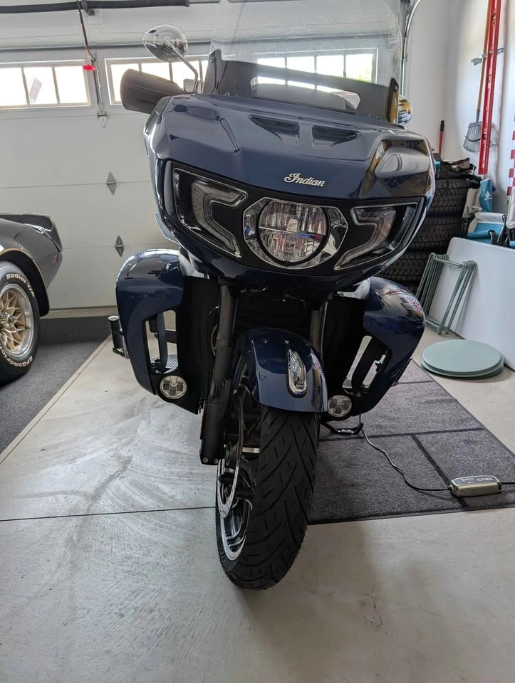 2022 Indian Pursuit Limited - photo 4