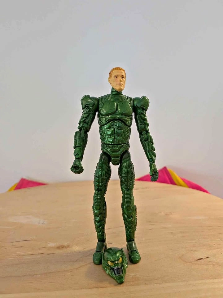 Vintage 2002 Toy Biz Spider-Man Movie Green Goblin Action Figure