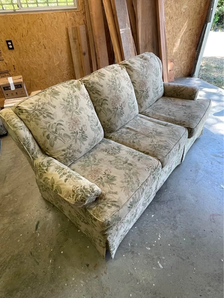 Sofa Couch 3 Seater - photo 2