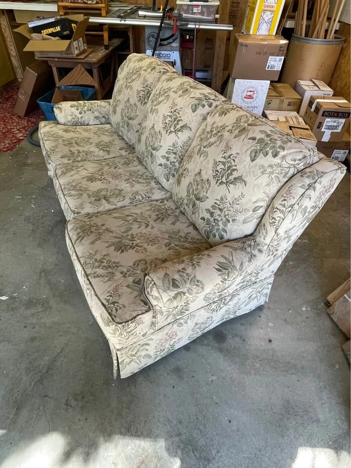 Sofa Couch 3 Seater - photo 3