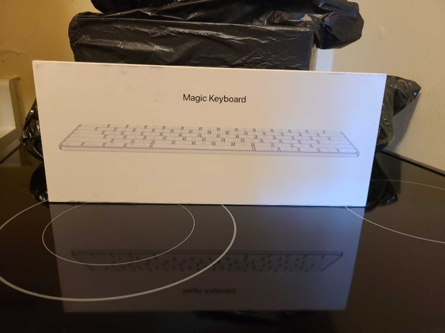 Magic Keyboard - NEW