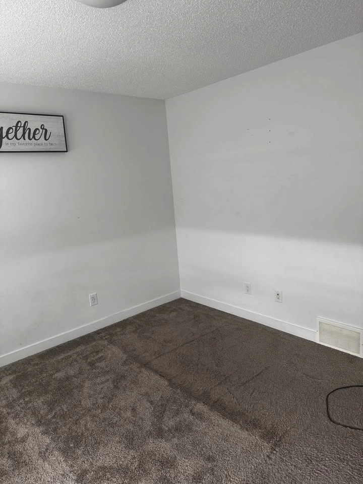 3 Beds 2.5 Baths - House - photo 5