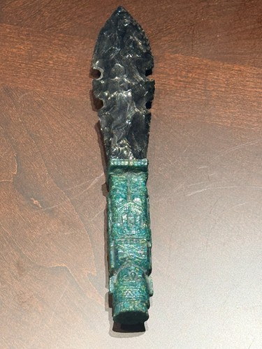 Decorative Mexican Obsidian Tool - photo 2