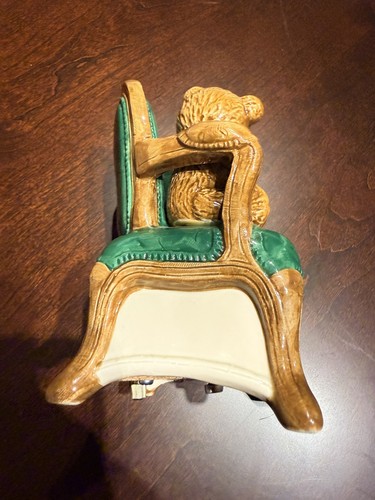 Vintage Otagiri Japan Teddy Bears with Hearts Music Box - photo 3