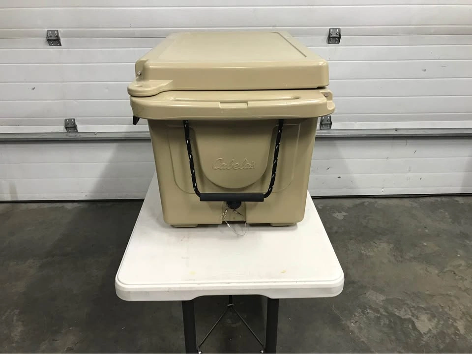 Cabela’s 80-Quart Heavy-Duty Cooler - photo 4
