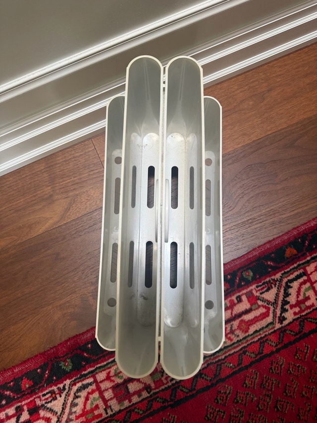 Kartell Magazine Rack Model 4676 - photo 3