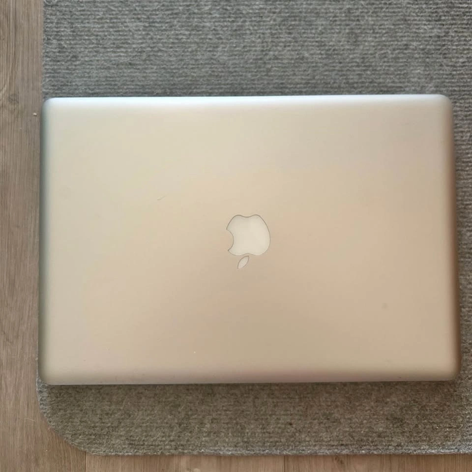 2011 MacBook Pro 15” (i7/8GB/120GB) - photo 3