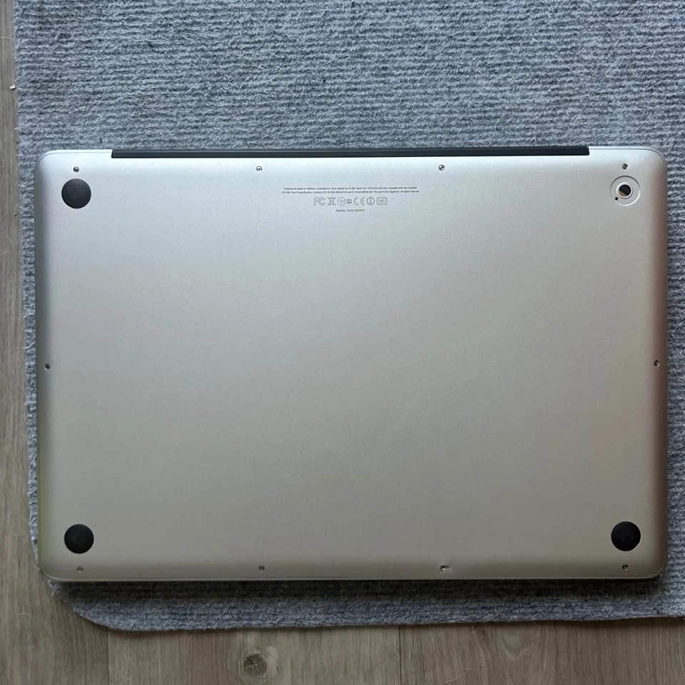 2009 MacBook Pro 15” (C2D/4GB/160GB) - photo 4