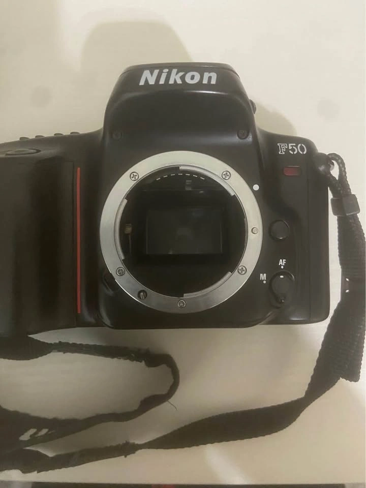 Nikon F50 With 35-80mm Lens - photo 5