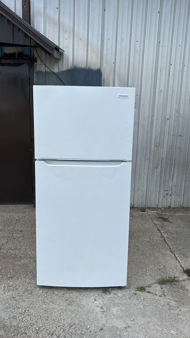 Frigidaire Refrigerator