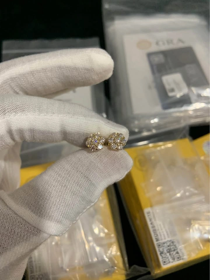 Flower Cluster Diamond Earrings - photo 2
