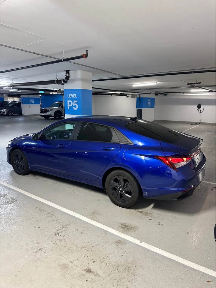 2022 Hyundai Elantra - photo 4