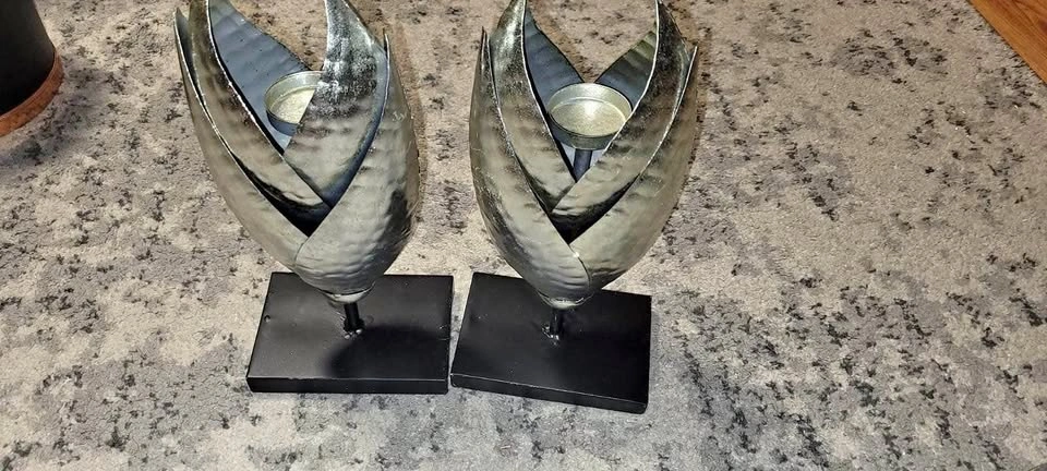 2 Metal Candle Holders
